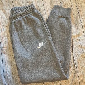 Nike Gray Sweatpants / Joggers